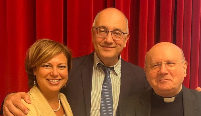 #EoF - The Economy of Francesco Foundation is born