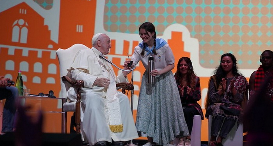 “Do Papa Bergoglio, guardarei sua capacidade de ouvir”. 