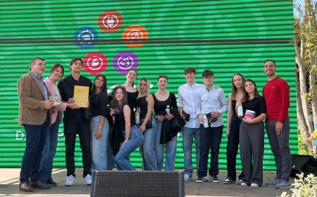 260416 Roma EcoGive Race 02 crop 450 rid